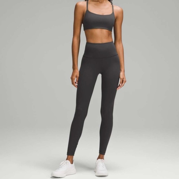 Lululemon sz 8 Wunder Train High-Rise Ribbed Tight 25"
Graphite Grey Leggings - Picture 10 of 13